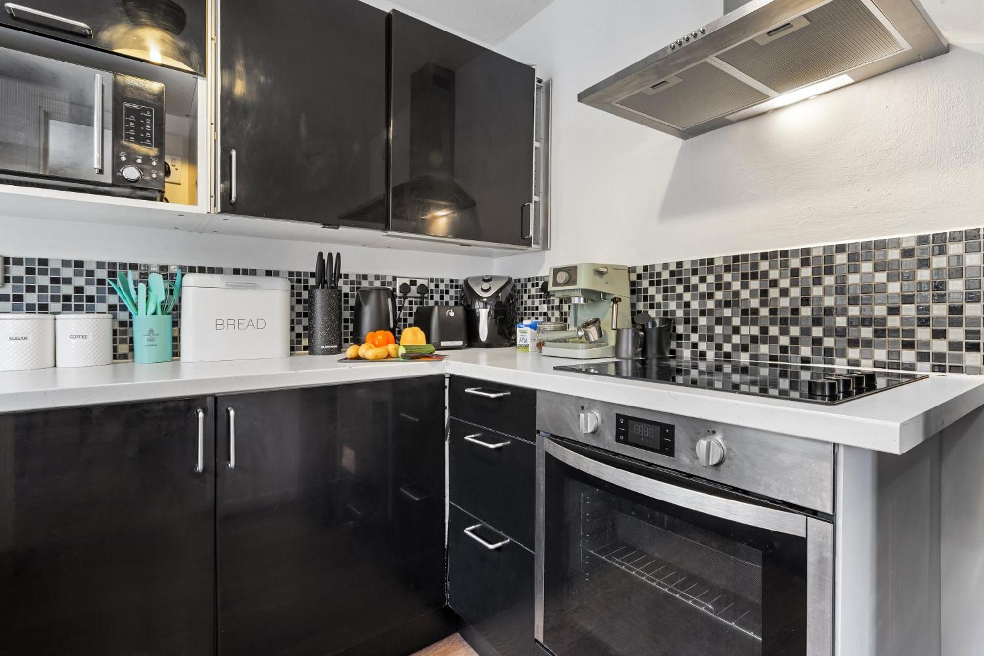 Quirky Canary 2Bed, Free Parking, Smart Tv & Games Лондон Экстерьер фото