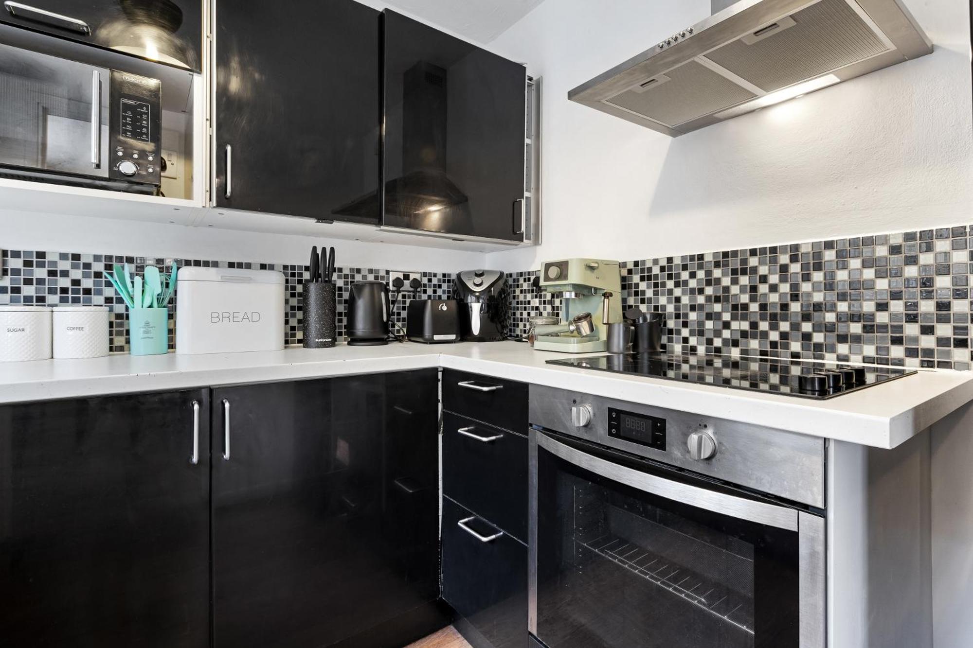 Quirky Canary 2Bed, Free Parking, Smart Tv & Games Лондон Экстерьер фото